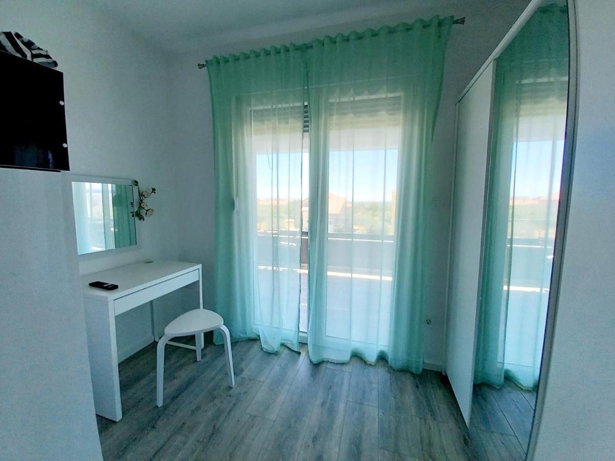 Villa Tia With Heated Pool & Jacuzzi Murvica  Ngoại thất bức ảnh