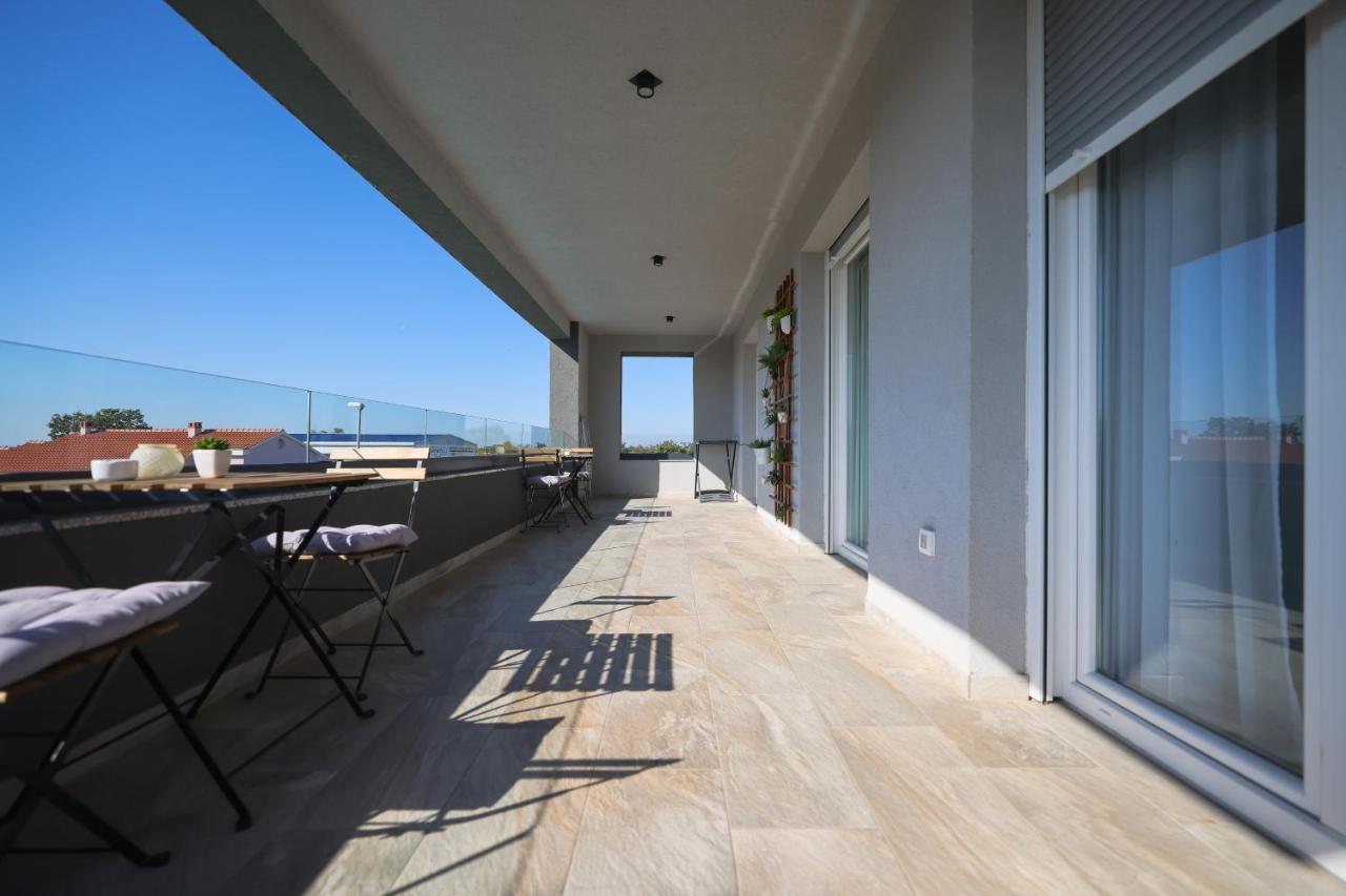 Villa Tia With Heated Pool & Jacuzzi Murvica  Ngoại thất bức ảnh