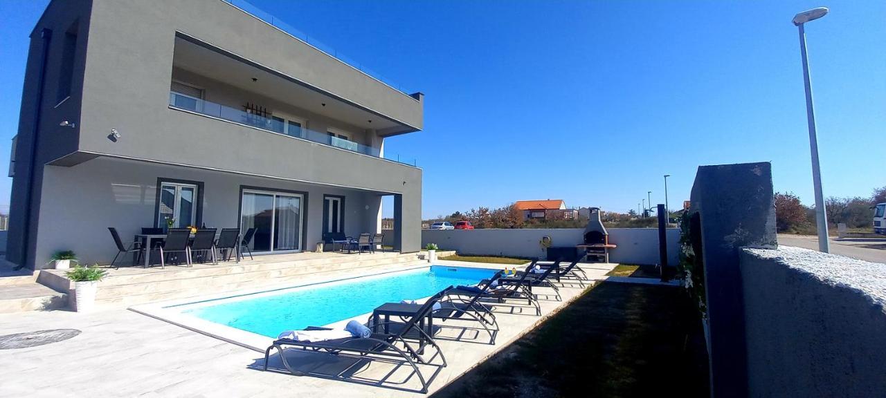 Villa Tia With Heated Pool & Jacuzzi Murvica  Ngoại thất bức ảnh