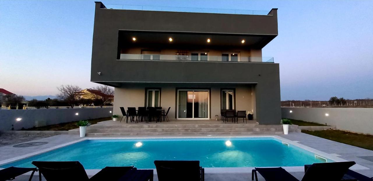 Villa Tia With Heated Pool & Jacuzzi Murvica  Ngoại thất bức ảnh