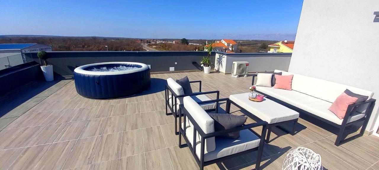 Villa Tia With Heated Pool & Jacuzzi Murvica  Ngoại thất bức ảnh