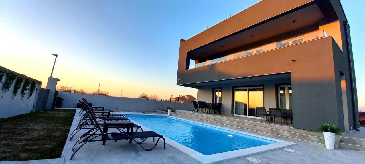 Villa Tia With Heated Pool & Jacuzzi Murvica  Ngoại thất bức ảnh